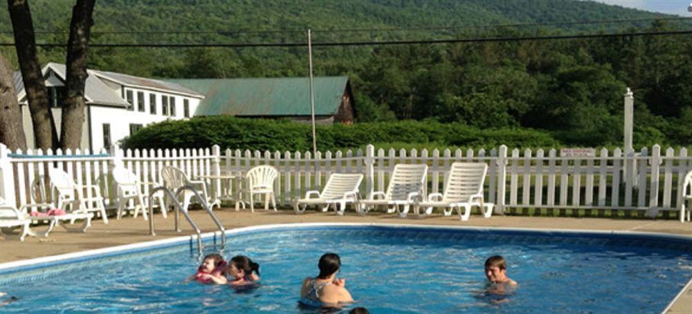 The Villager Motel Bartlett Exterior photo