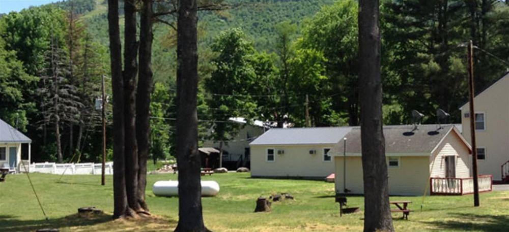 The Villager Motel Bartlett Exterior photo